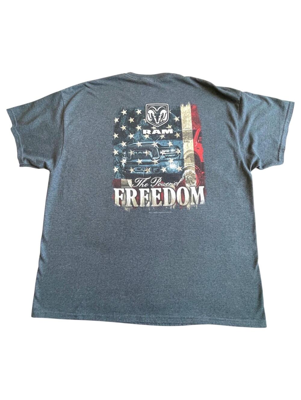 Ram Truck Men’s Large T-shirt Blue